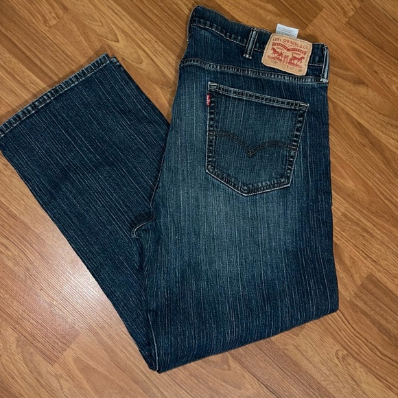 Levi's Other - Levi's Flex Men's 559 Relaxed Straight Fit Strech Jeans Dark Size 42x30